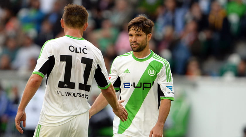 Diego e Olic entendem-se às mil maravilhas no ataque / Fonte: vfl-wolfsburg.de