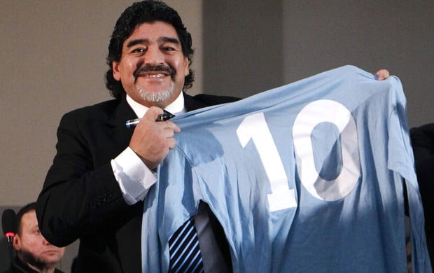 Em Itália, Maradona viveu grandes momentos.