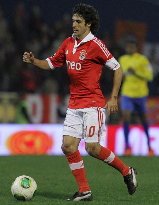 Chegou a ostentar a braçadeira de capitão e será, para sempre, uma das figuras do Benfica Fonte: Facebook Sport Lisboa e Benfica