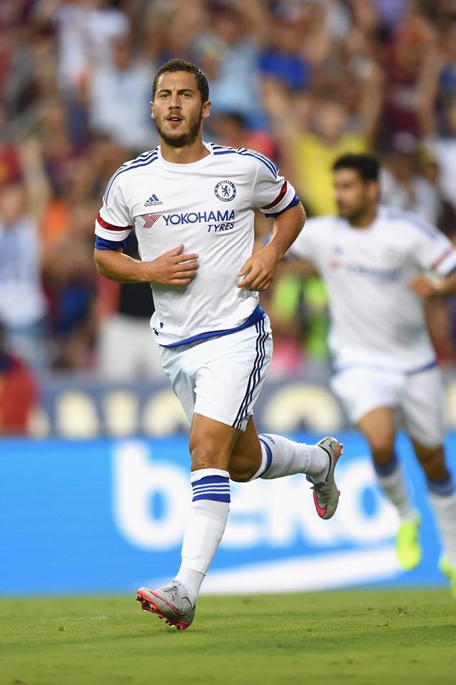 Eden Hazard poderá renovar o título de melhor jogador do ano, na Premier League Fonte Faceboook do Chelsea