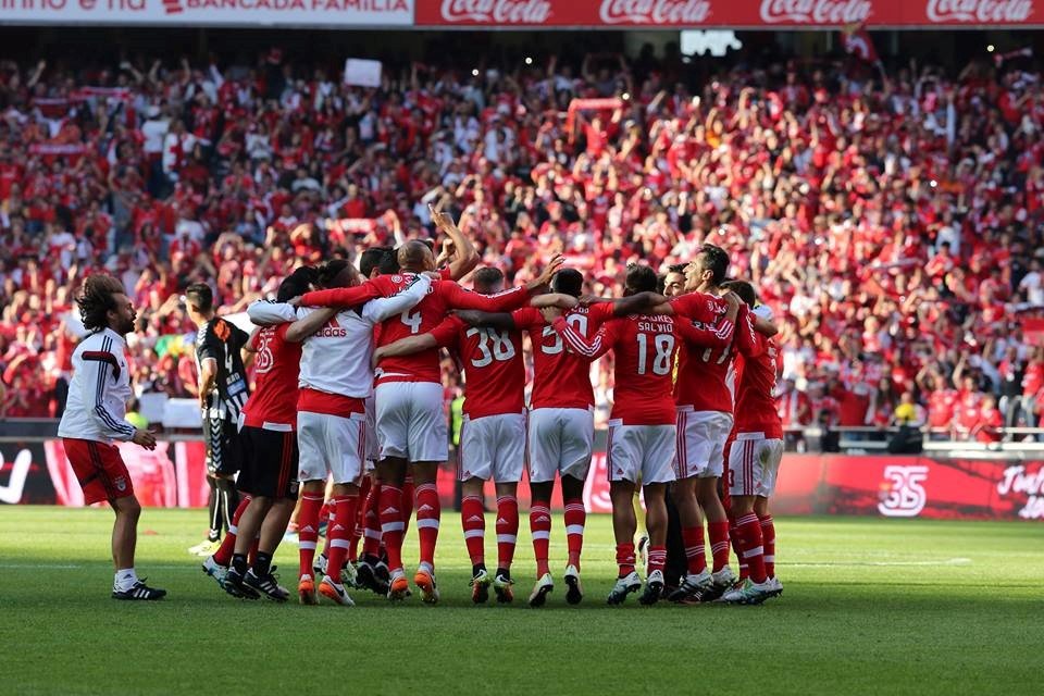 A união dos jogadores foi o elemento decisivo na conquista da dobradinha Fonte: SL Benfica