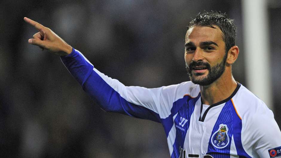 Dos três dispensados, Adrien López foi o que contabilizou mais minutos (Fonte: FC Porto)