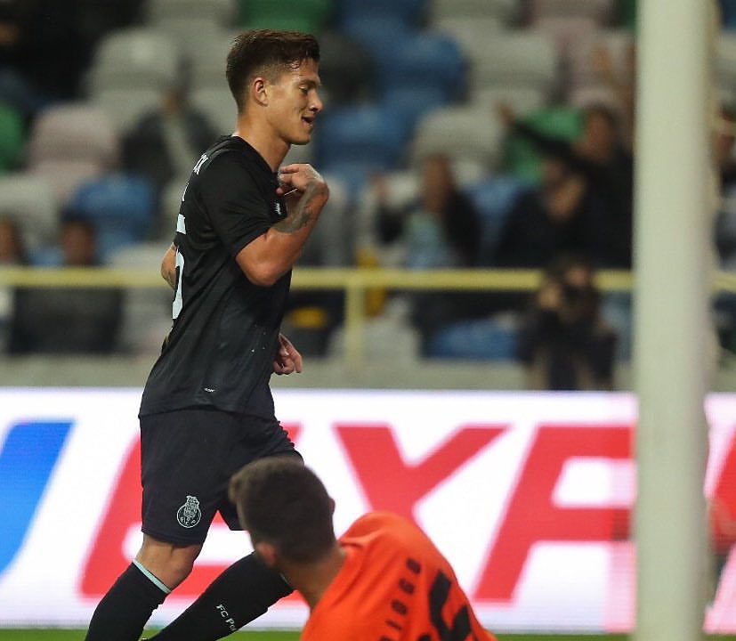 Otávio tem sido uma das revelações do FC Porto Fonte: FC Porto