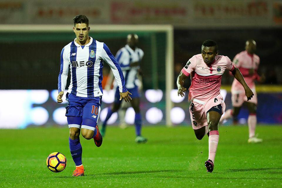 André Silva falhou o último penálti do FC Porto; Fonte: FC Porto